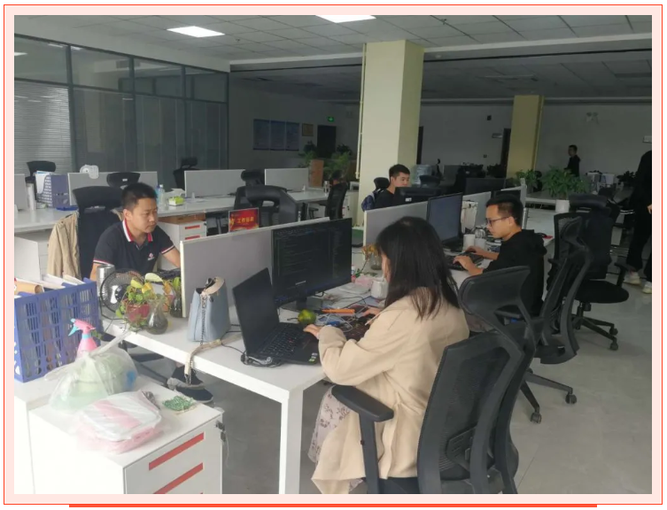 【双节奋战进行时（一）】致敬坚守岗位的伟德官网下载客户端安装供热守卫人！(图10)