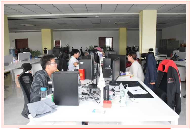 【双节奋战进行时（一）】致敬坚守岗位的伟德官网下载客户端安装供热守卫人！(图9)